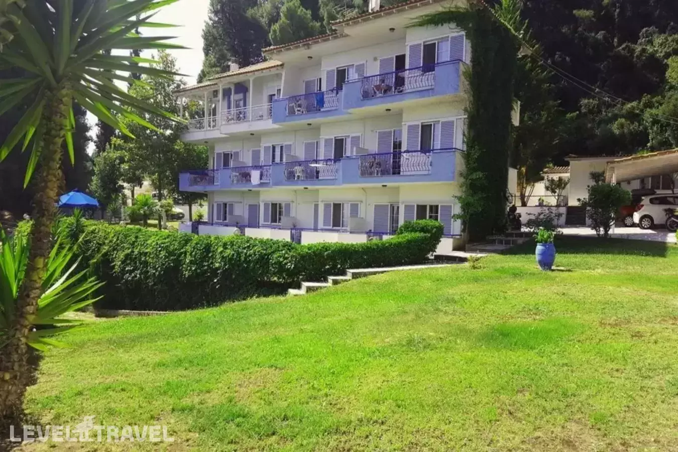 Roditsa Patritsia Apartments