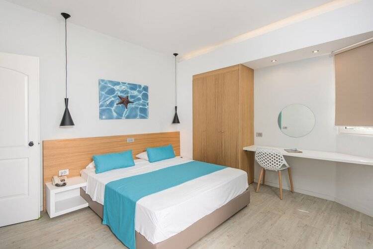 Balos Beach Hotel