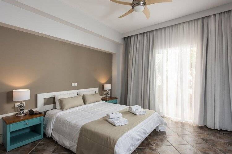 Balos Beach Hotel