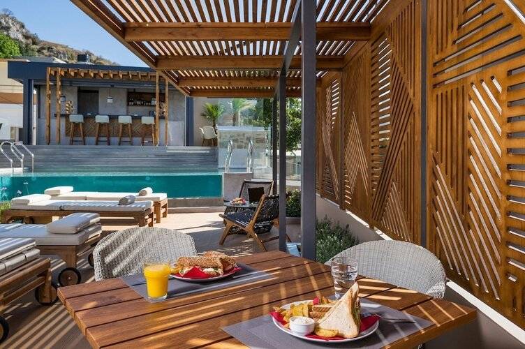 Casa D'Irene Deluxe Hotel