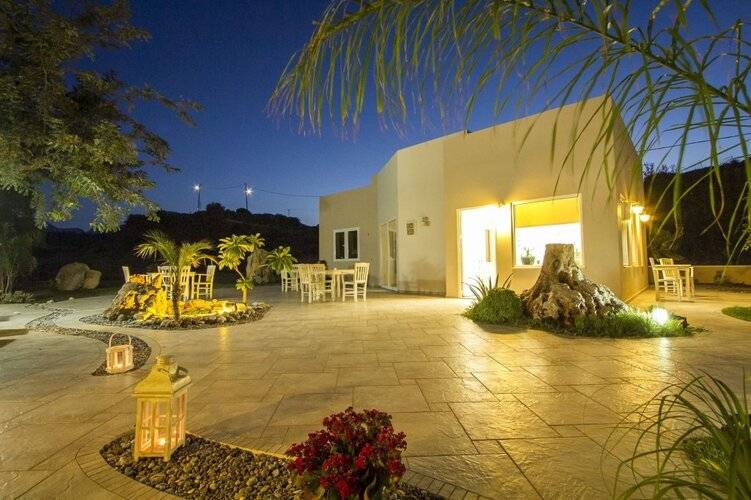 Elena Beach Hotel