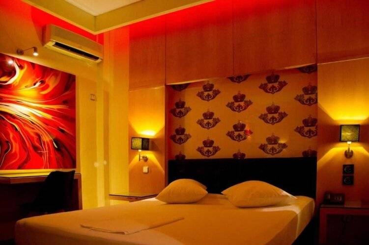 Olympic Hotel (Adults Only 18+)
