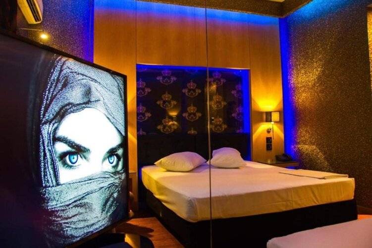 Olympic Hotel (Adults Only 18+)