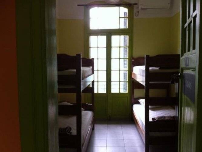 Zeus Hostel