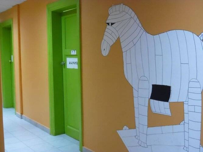 Zeus Hostel