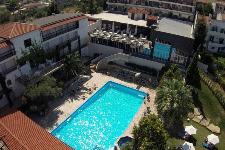 Kriopigi Hotel