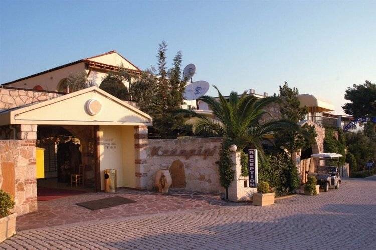 Kriopigi Hotel