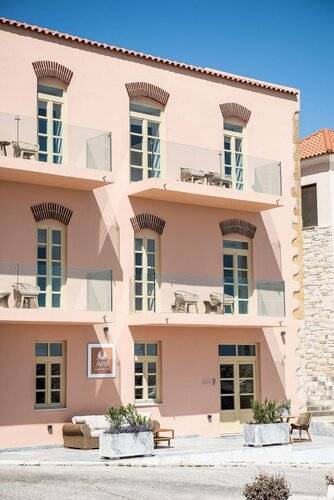 Avra Apartments Kolymbari Harbour