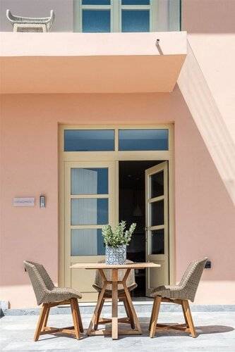 Avra Apartments Kolymbari Harbour