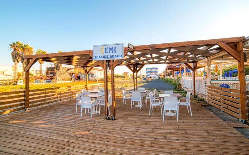 Emi Seaside