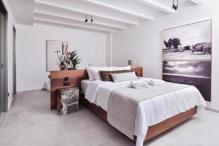Ikaros Suites