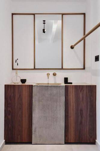 Ikaros Suites