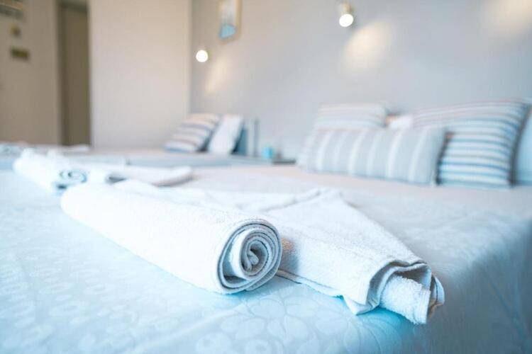Manos Studios (Rodi Blue Appartments)