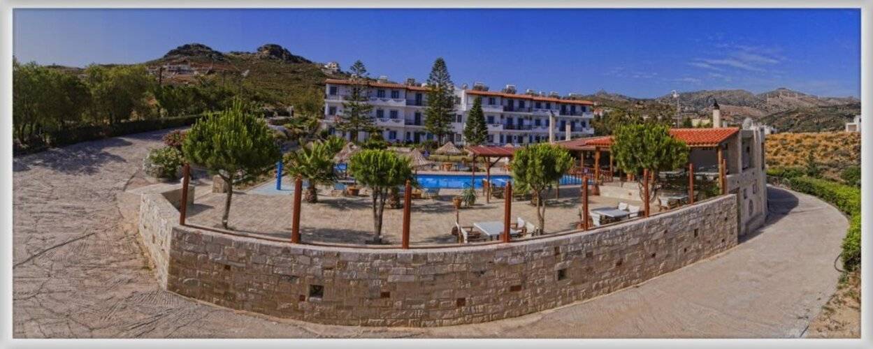 Spiros-Soula Family Hotel & Apartments