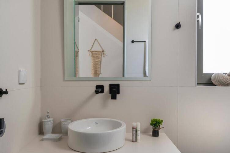 Aegean Breeze Apartments
