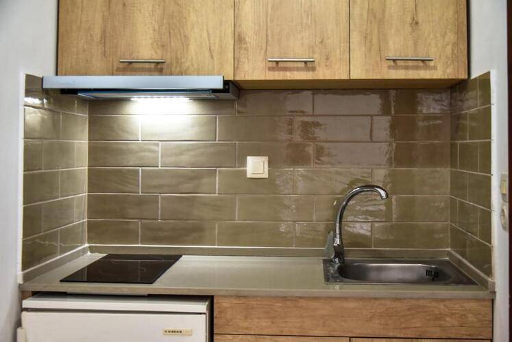 Iraklis Studios & Apartments