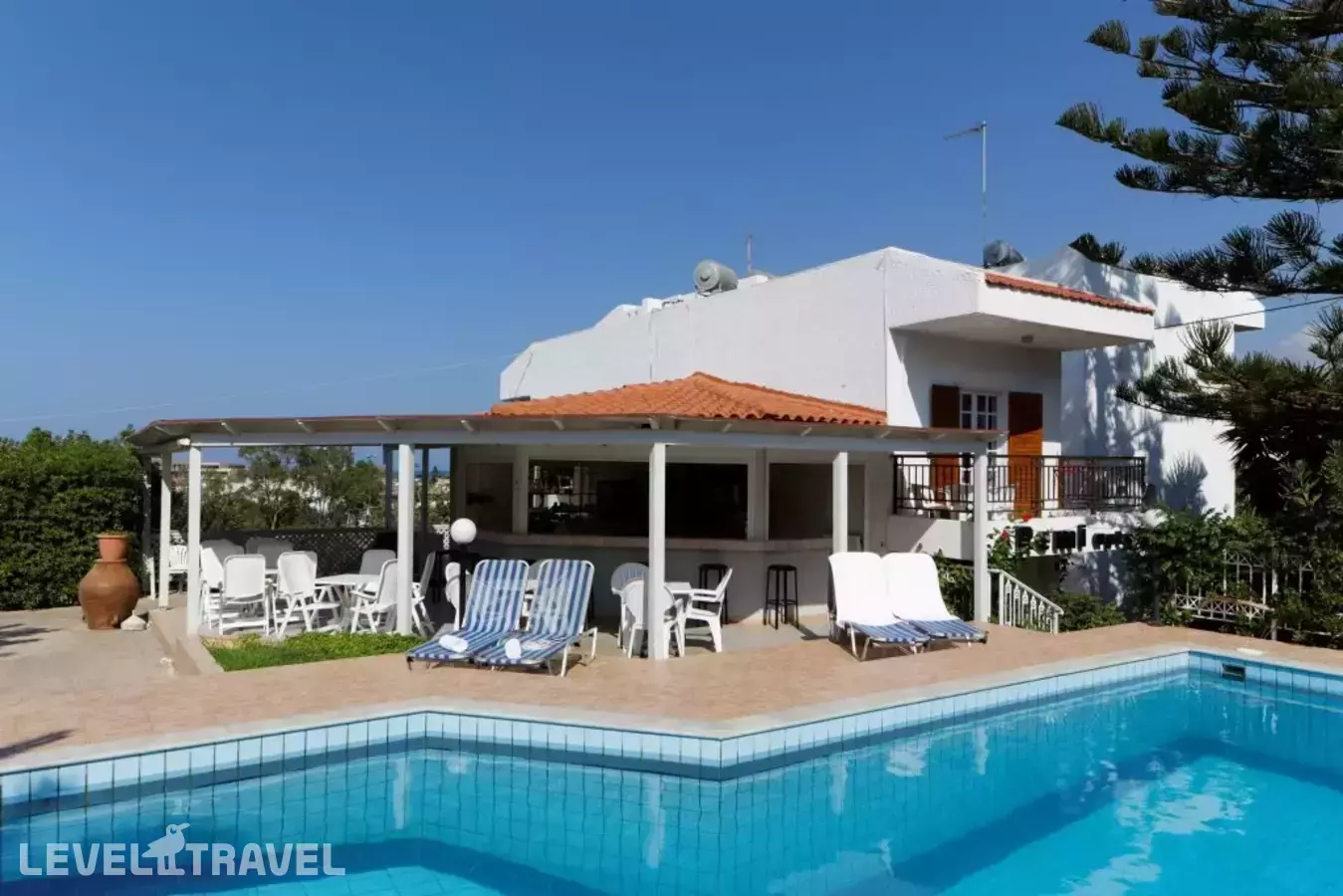 Remi Studios & Apartments