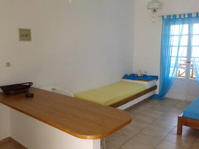 Remi Studios & Apartments