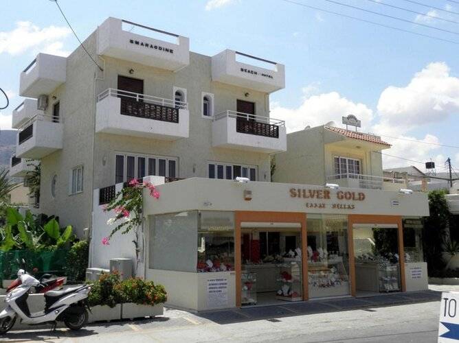 Smaragdine Beach Hotel