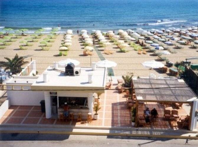 Smaragdine Beach Hotel