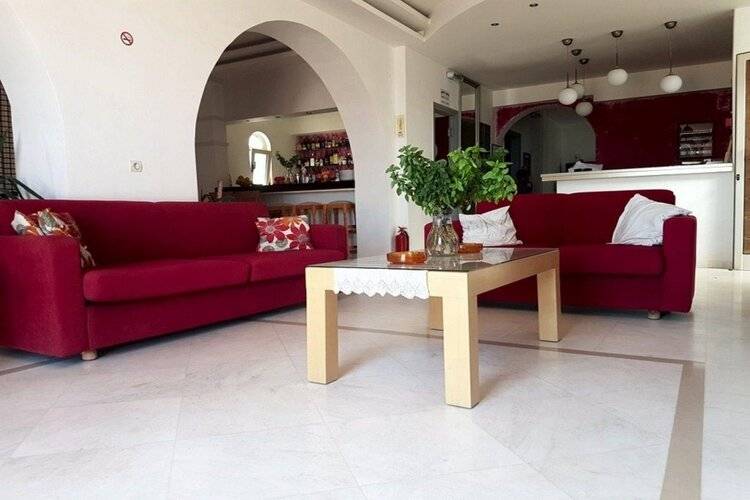 Smaragdine Beach Hotel