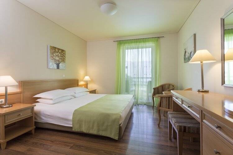 Civitel Attik Rooms & Suites