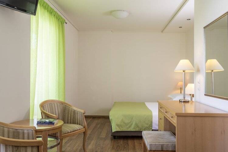 Civitel Attik Rooms & Suites