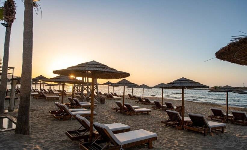 High Beach Hotel