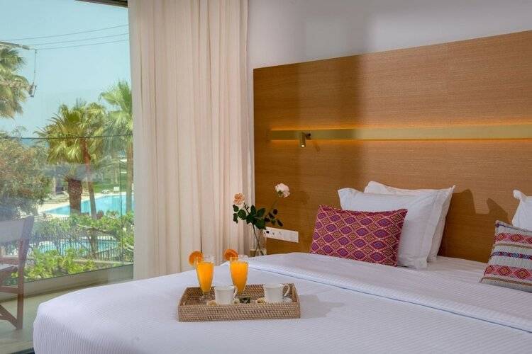 High Beach Hotel