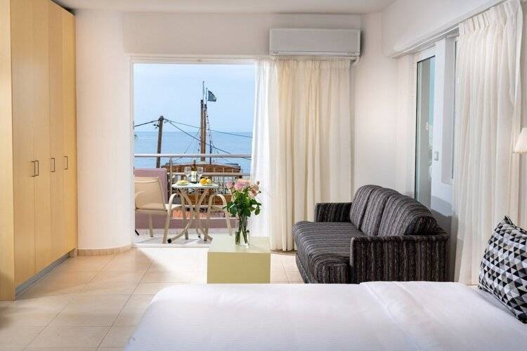 High Beach Hotel
