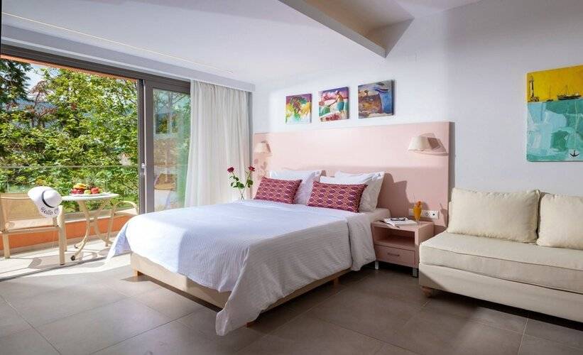 High Beach Hotel