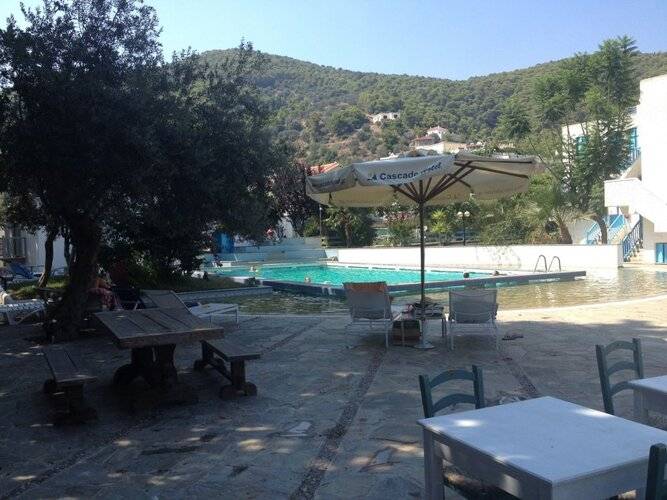 Cascade Holiday Resort