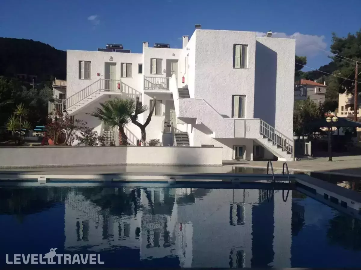 Cascade Holiday Resort