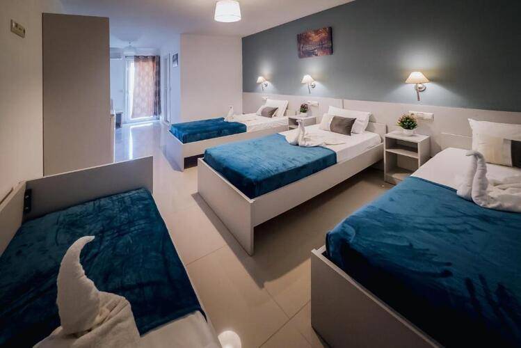 Cloud 9 Hotel Shisha & Cocktail Bar (Adults Only 16+)