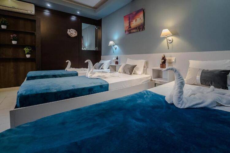 Cloud 9 Hotel Shisha & Cocktail Bar (Adults Only 16+)