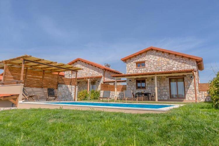 Esperanza Villas