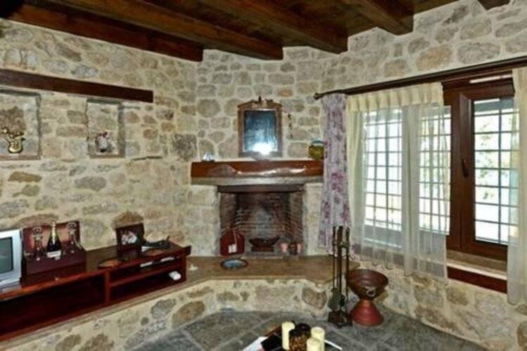 Kiparissi Villa Halkidiki