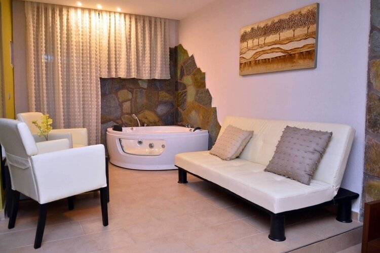 Konaki Hotel & Spa