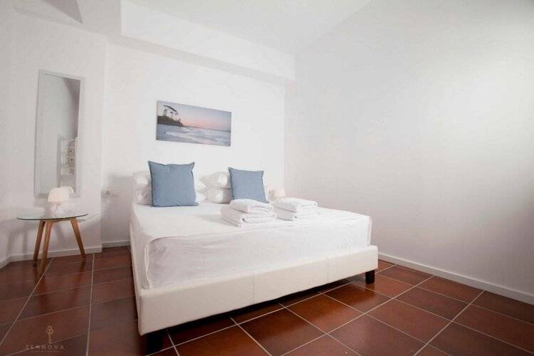 Zennova #32 Kallithea Blue Paradise