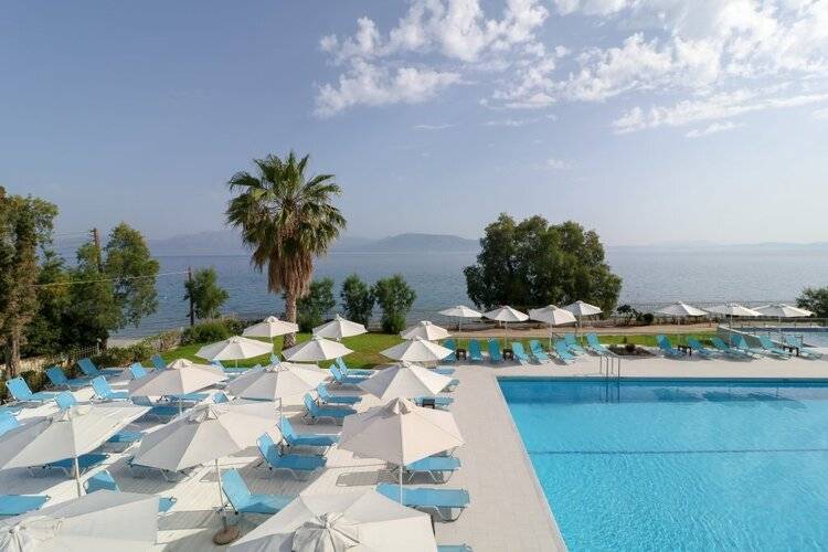 Calamos Beach Family Club Hotel
