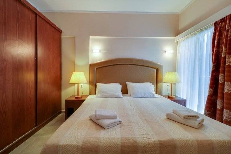 Calamos Beach Family Club Hotel