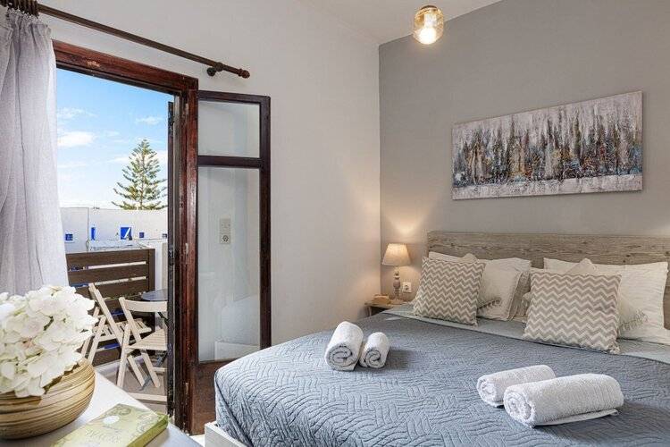 Kasteli Studios & Apartments
