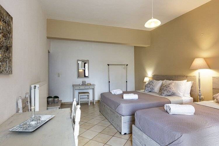 Kasteli Studios & Apartments