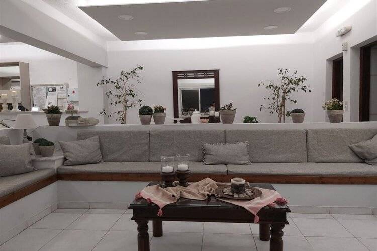 Kasteli Studios & Apartments