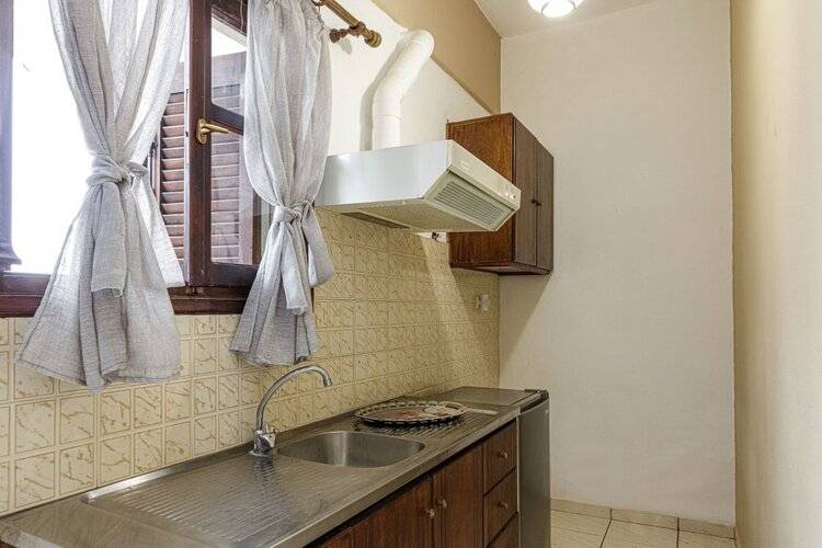 Kasteli Studios & Apartments