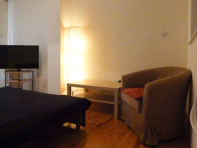 Homely Spacious Studio Near Seafront