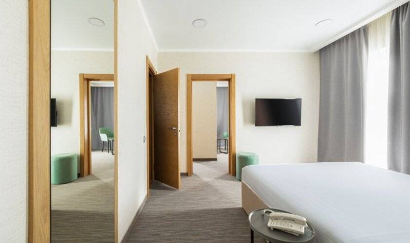 Город Mira Resort & Spa Miracleon (Город Мира Резорт И Спа Мираклеон)