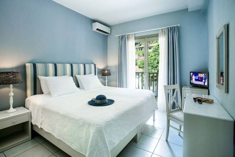 Kenta Beach Hotel