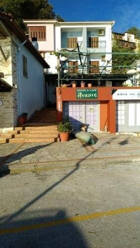 Anesis Hotel