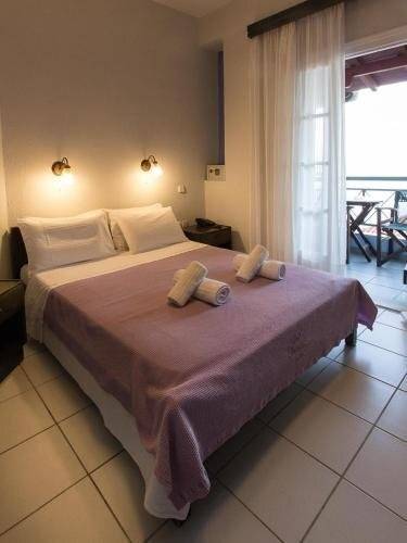 Anesis Hotel